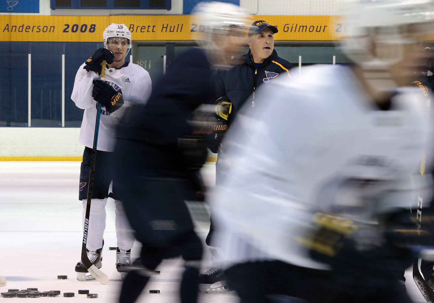 Berube named Blues' interim head coach